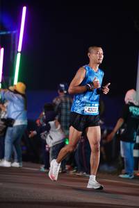 BIB: 43232
                            <button type="button" onclick="openModal(20655701)" class="btn btn-primary btn-sm float-right btn-popup" data-toggle="modal" data-target=".modal-high-quality">
                        <i class="fas fa-shopping-cart"></i> Add to Cart
                    </button>
                                            <button type="button" onclick="isThisMe(20655701, true)" class="btn btn-success btn-sm float-right btn-popup btn-isme hidden" data-toggle="tooltip" data-placement="bottom" title="นี่คือรูปของคุณใช่ไหม คลิกที่นี่เพื่อเอาเข้าอัลบั้ม">
                        <i class="fas fa-plus"></i> Add to album
                    </button>
                    <button type="button" onclick="isThisMe(20655701, false)" class="btn btn-warning btn-sm float-right btn-popup btn-isnotme hidden">
                        <i class="fas fa-ban"></i> Remove from album
                    </button>